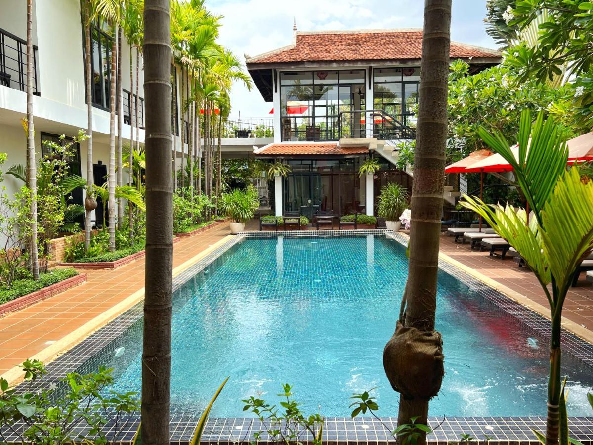 ลา โรส บล็องช์ บูทิก โฮเต็ล 4*