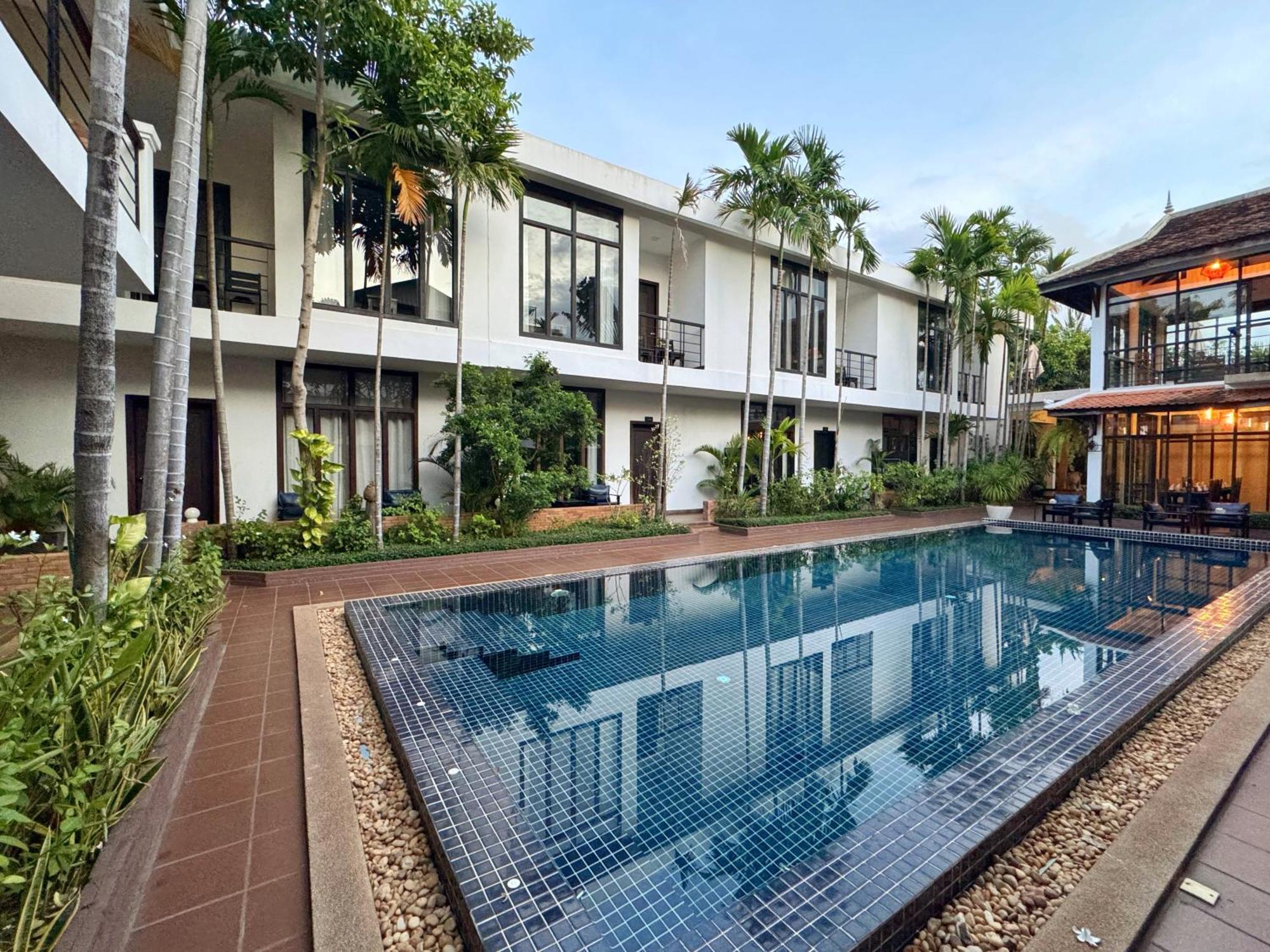 ลา โรส บล็องช์ บูทิก โฮเต็ล 4*